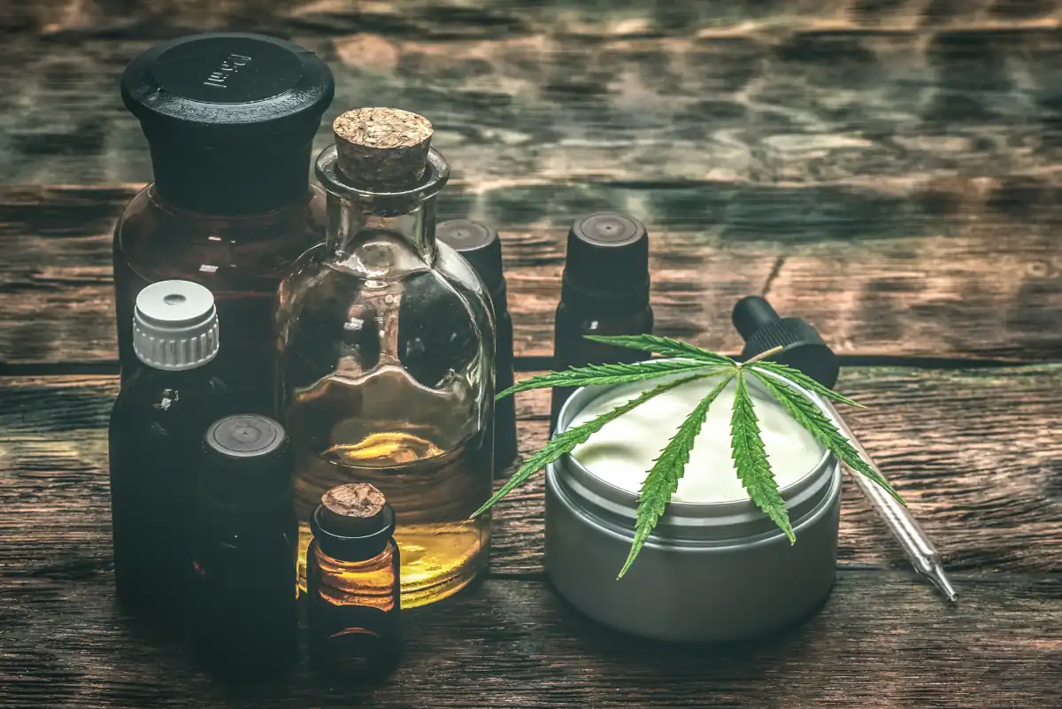 Was ist CBD und wie kann es mir helfen? 2 cbd produkte